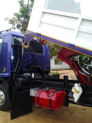 6 ล้อ เด้กก้า