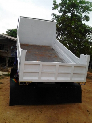 6 ล้อ เด้กก้า