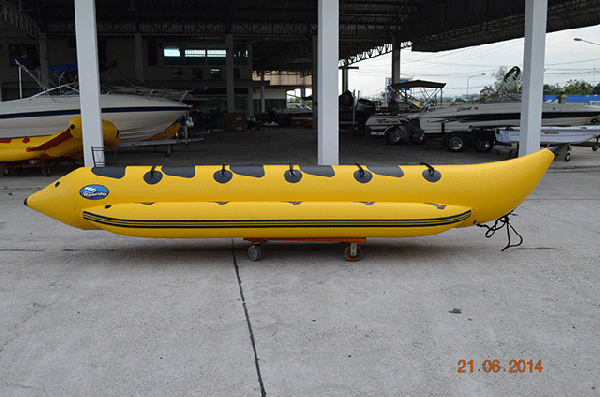 เรือกล้วย