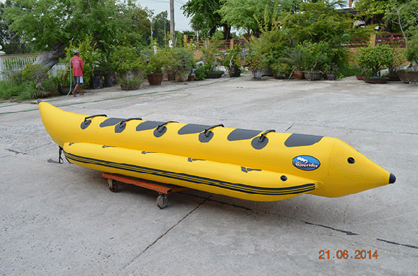 เรือกล้วย