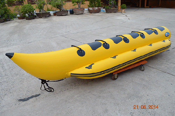 เรือกล้วย