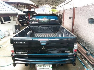 ขายรถกระบะมิตซูบิชิ  รุ่นสตราด้า  MITSUBISHI  L200  STRADA 2.8 MAGACAB GLX  ปี 2001