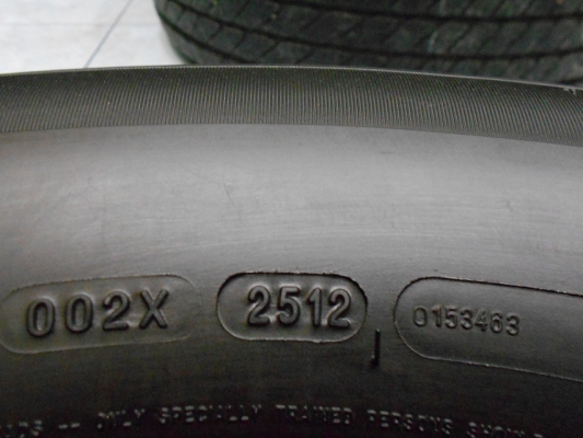 ขายล้อแม็ก Toyota Fortuner ขอบ 17 พร้อมยาง Michelin ปี 12/เทิร์นได้-ใส่ฟรีค่ะ