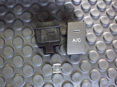 ขายวิทยุเดิมติดรถฮอนด้าซิตี้พร้อมกรอบคอนโซล