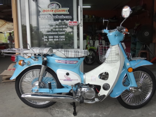 ขายc70โกดังรถโบราณมาใหม่สีสวยๆอีก2คันเครื่องดรีมมีทะเบียนโอนอยู่กทมบางแค(ร้านโบราณคลาสสิคเจ้าเก่า)ไลท์บางแคหรือปอบางแคโทร0897661966