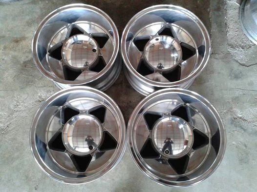 ลายดาว15x8.5 ET-34 9500บาท 6รู139.5 สภาพสวยมาก