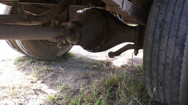 ***ขายแล้วครับขอบคุณ Truck2hand ขาย6ล้อติดเครนสวยๆ HINO FD3HLA HO7D 195HP เครื่องเดิมเกียร์เดิม HO7D 195 แรง แน่นดี แรงดี เกียร์ดีไม่หลุด ช่วงล่างเดิม คัสซีสวยจัด เดิมๆไม่มีบวม กระบะคาร์โก้ พื้นเหล็กข้างเหล็กสภาพดี พื้นดีข้างดีไม่ผุ ยาว6.20ม. หัวเก๋งสวยภา