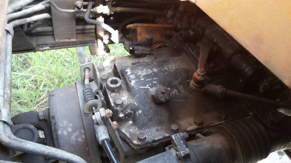 ***ขายแล้วครับขอบคุณ Truck2hand ขาย6ล้อติดเครนสวยๆ HINO FD3HLA HO7D 195HP เครื่องเดิมเกียร์เดิม HO7D 195 แรง แน่นดี แรงดี เกียร์ดีไม่หลุด ช่วงล่างเดิม คัสซีสวยจัด เดิมๆไม่มีบวม กระบะคาร์โก้ พื้นเหล็กข้างเหล็กสภาพดี พื้นดีข้างดีไม่ผุ ยาว6.20ม. หัวเก๋งสวยภา