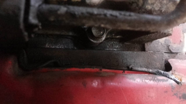 ***ขายแล้วครับขอบคุณ Truck2hand ขาย6ล้อติดเครนสวยๆ HINO FD3HLA HO7D 195HP เครื่องเดิมเกียร์เดิม HO7D 195 แรง แน่นดี แรงดี เกียร์ดีไม่หลุด ช่วงล่างเดิม คัสซีสวยจัด เดิมๆไม่มีบวม กระบะคาร์โก้ พื้นเหล็กข้างเหล็กสภาพดี พื้นดีข้างดีไม่ผุ ยาว6.20ม. หัวเก๋งสวยภา