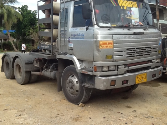 ขายหัวลากนิสสันngv8ถัง519000