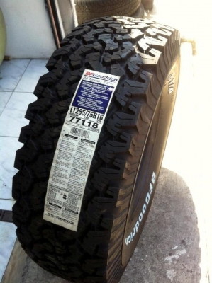 ขายยาง BF Goodrich All-terrain ขนาด 285 75 r16 ยางใหม่ปี14
