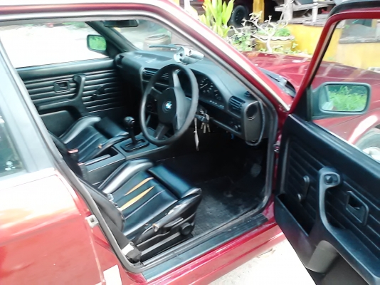 ขายครับ BMW 316 E30 สวย ๆ วางเครื่อง SR20 รถพร้อมใช้งาน สวยเอกสารพร้อมครับ