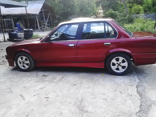 ขายครับ BMW 316 E30 สวย ๆ วางเครื่อง SR20 รถพร้อมใช้งาน สวยเอกสารพร้อมครับ