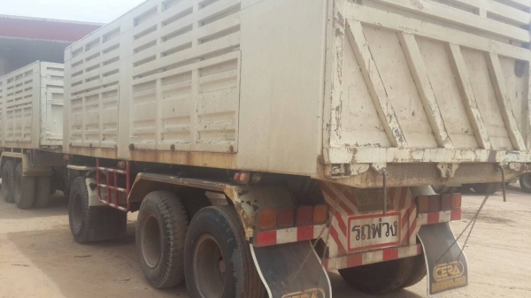 ขายด่วนHINO MECA 320แม่ลูกๆสามเพลาสภาพสวยพร้อมใช้ราคาไม่แพงโทร0843923995