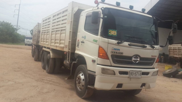 ขายด่วนHINO MECA 320แม่ลูกๆสามเพลาสภาพสวยพร้อมใช้ราคาไม่แพงโทร0843923995