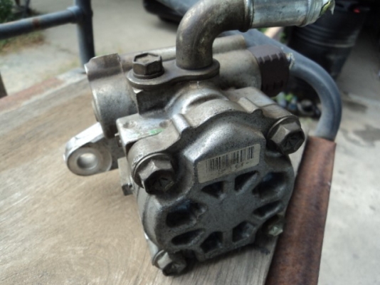 ปั้มปั่น นำ้มันเพาเวอร์ รถตู้ไอ้โม่งแท้