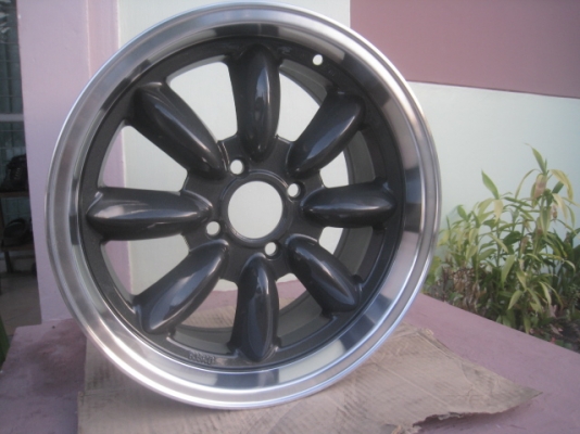 ขายล้อแม็กมือสอง ลายกล้วย 15" สีเทากัน ขอบเงา ขายล้อแม็กมือสอง ลายกล้วย 15" สีเทากัน ขอบเงา