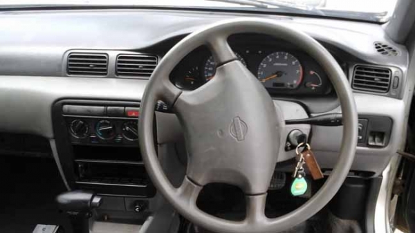 ขาย sunny B14 auto ปี 96 สีเทา ถูกๆ