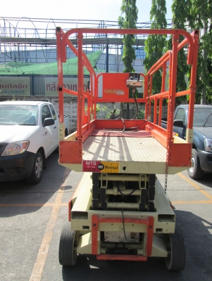 ให้เช่ารถกระเช้าไฟฟ้าJLG แบบขากรรไกร (รุ่น 2646E สูง 7.92 M.) รายวัน รายสัปดาห์ รายเดือน ราคาถูก
