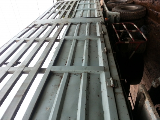 รถพ่วงแม่ลูกดั๊มสามคาน แก๊สแท้หัวใจ340hp รถพ่วงแม่ลูกดั๊มสามคาน แก๊สแท้หัวใจ340hp