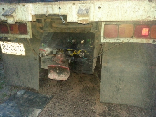 รถพ่วงแม่ลูกดั๊มสามคาน แก๊สแท้หัวใจ340hp รถพ่วงแม่ลูกดั๊มสามคาน แก๊สแท้หัวใจ340hp