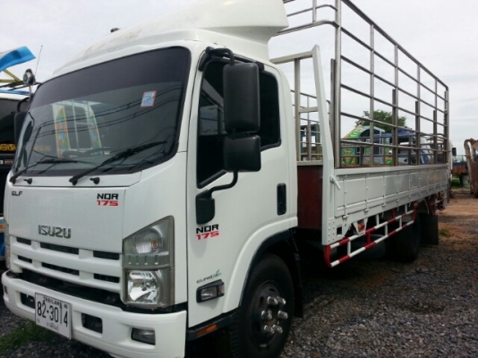 ขายNQR 175แรง ยาว5.50เมตร เครื่องดี แคชซีสวย ยางดี ภายในสวย แอร์เย็น เอกสารพร้อมโอน สนใจสอบถามรายละเอียดเพิ่มเติมโทร 090-8588220คุณนะ