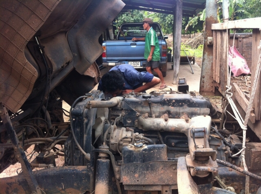 ISUZU NPR59LU5 เกียร์สั้นหัวยกได้ ซื้อขายปิดแนนท์ โดยเสี่ยปรีชา กทม ครับ ขอบคุณที่ให้การอุดหนุน