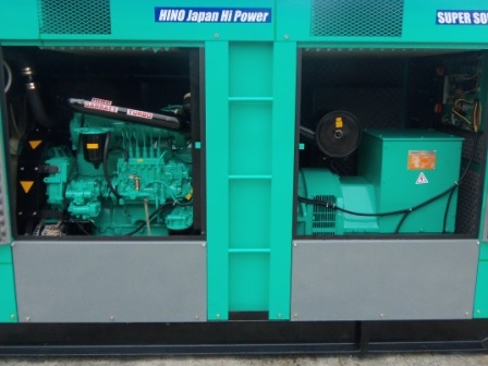 เครื่องปั่นไฟ 200 Kva.mad in japanรับประกัน 12 เดือน