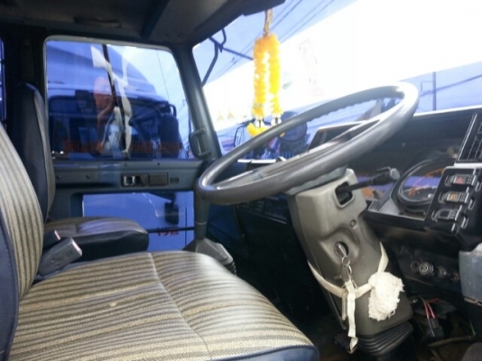 ขายเทรลเลอร์ร็อกกี้ 195แรง พ.เพาเวอร์ เบรกทิฟฟี่ แอร์เย็น สภาพพร้อมใช้งาน เอกสารพร้อมโอน สนใจสอบถามรายละเอียดเพิ่มเติมโทร 090-8588220คุณนะ