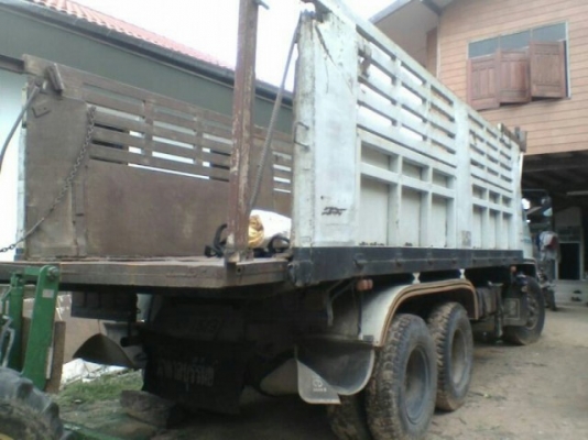 ขายจัมโบ้10ล้อ2เพลา เครื่อง165แรง เครื่องดี แคชซีสวย สภาพพร้อมใช้งาน เอกสารพร้อมโอน สนใจสอบถามรายละเอียดเพิ่มเติมโทร 090-8588220คุณนะ