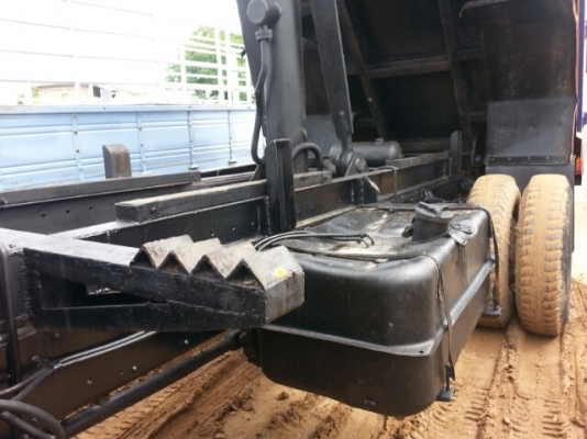 ขายดั้ม5คิว MITSUBISHI เครื่อง6D14 เครื่องดี แคชซีสวย พ.เพาเวอร์ ภายในสวย แอร์เย็น เอกสารพร้อมโอน สนใจสอบถามเพิ่มเติมโทร 090-8588220 คุณนะ