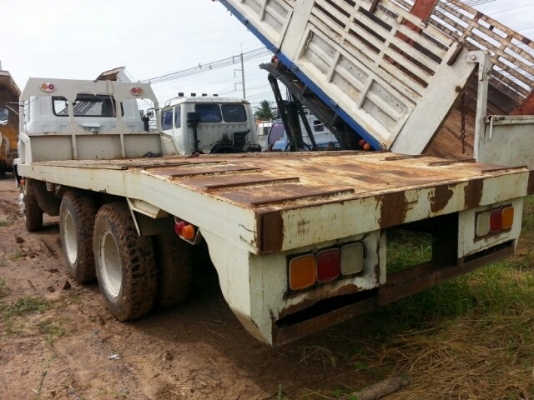 ขายเทรลเลอร์2เพลา 165แรง เครื่องดี แคชซีใหญ่จัมโบ้ หางใหญ่ขึ้นPC200 ได้ สภาพสวยพร้อมใช้งาน เอกสารพร้อมโอน สนใจโทร 090-8588220คุณนะ