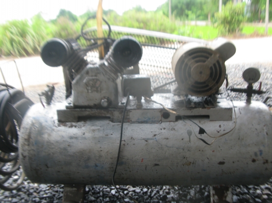 เครื่องจักรกล และอุปกรณ์