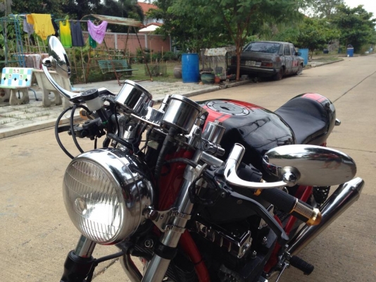 ขาย cb750 cafe racer