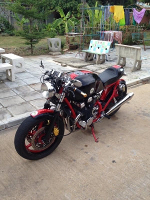 ขาย cb750 cafe racer