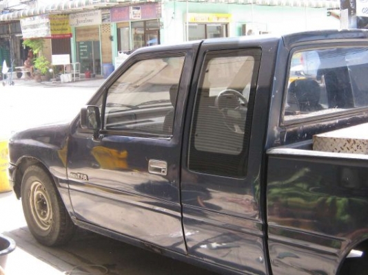 ขาย  isuzu  แค็ป