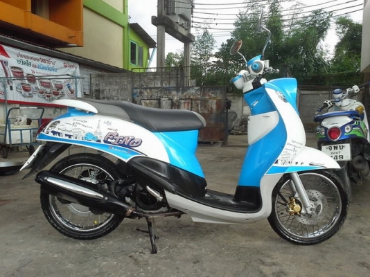 Fino ลายปารีส สวยๆเดิมๆราคาเร้าๆครับ