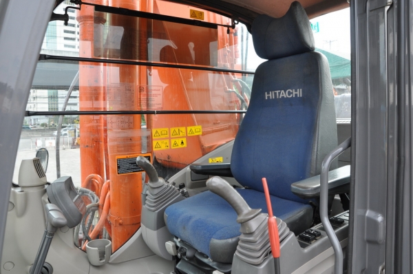 HITACHI  ZX350LCN-3 SN 54068