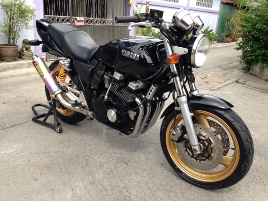 XJR 400 ปี96 เอาไปเติมน้ำมันขับอย่างเดียวเลยครับ XJR 400 ปี96 เอาไปเติมน้ำมันขับอย่างเดียวเลยครับ