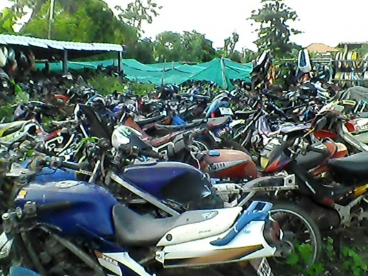 ขายอุปกรณ์ มอเตอร์ไซด์มือสอง ราคาถูก ครับ