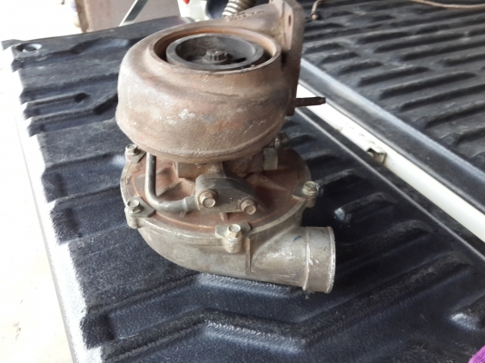 ขายเทอร์โบ hino p11c รุ่น320แรงม้า ซื้อมาจากเชียงกงไม่ได้ใช้ ขายเทอร์โบ hino p11c รุ่น320แรงม้า ซื้อมาจากเชียงกงไม่ได้ใช้