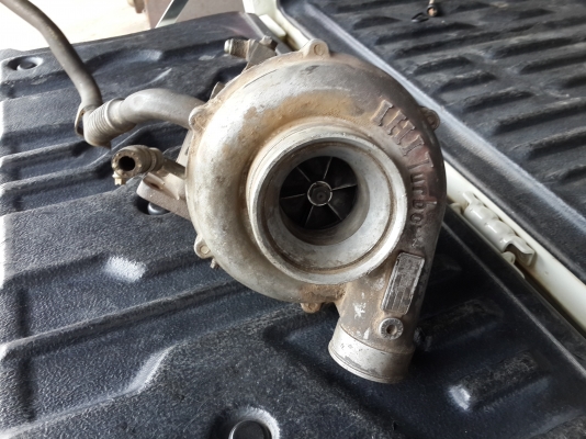 ขายเทอร์โบ hino p11c รุ่น320แรงม้า ซื้อมาจากเชียงกงไม่ได้ใช้ ขายเทอร์โบ hino p11c รุ่น320แรงม้า ซื้อมาจากเชียงกงไม่ได้ใช้