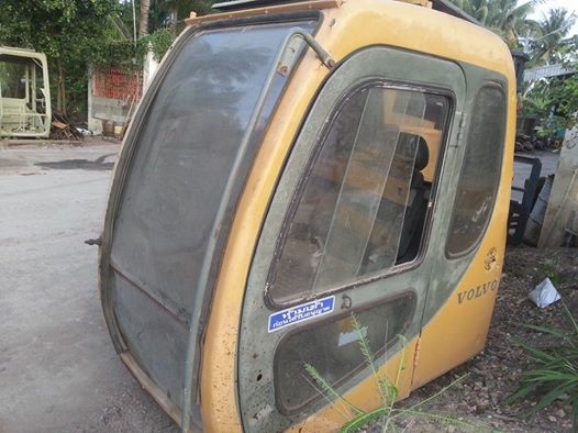 ขายหัวเก๋ง volvo ec210 ตามสภาพ มีผุ นิดหน่อย