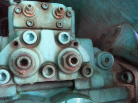 รถแบคโฮ sk 120-3 สนใจโทร 092-3309229 อี๊ด สองห้อง