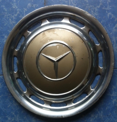 ฝาตบกระทะล้อเบ้นซ์ 14" อันละ 900