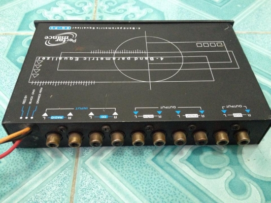 ปรีแอมป์Perfermance4แบนแท้ๆ เดิมไม่เคยซ่อม เสียงแจ่มมาก ขาย950บาท
