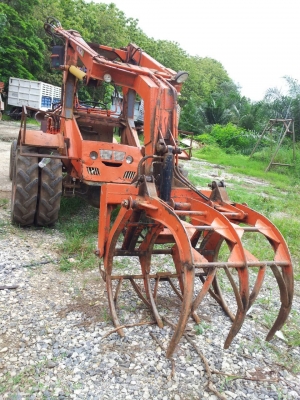 ขายรถคีบ 6 ล้อ ราคาถูก แค่ 390,000 บาท