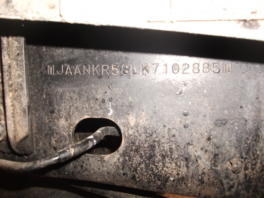 ขายรถอีซูสุ6ล้อกลางเครื่อง110เเรงปี34ยาว4เมตร30