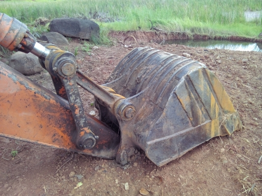 ขาย แบคโฮว์ HITACHI EX 200 -1