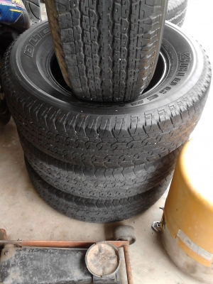 245/70R16 BRIDGE STONE DUELER H/T 840 มีชุด 4 เส้น โทร.081-427-3941 245/70R16 BRIDGE STONE DUELER H/T 840 มีชุด 4 เส้น โทร.081-427-3941